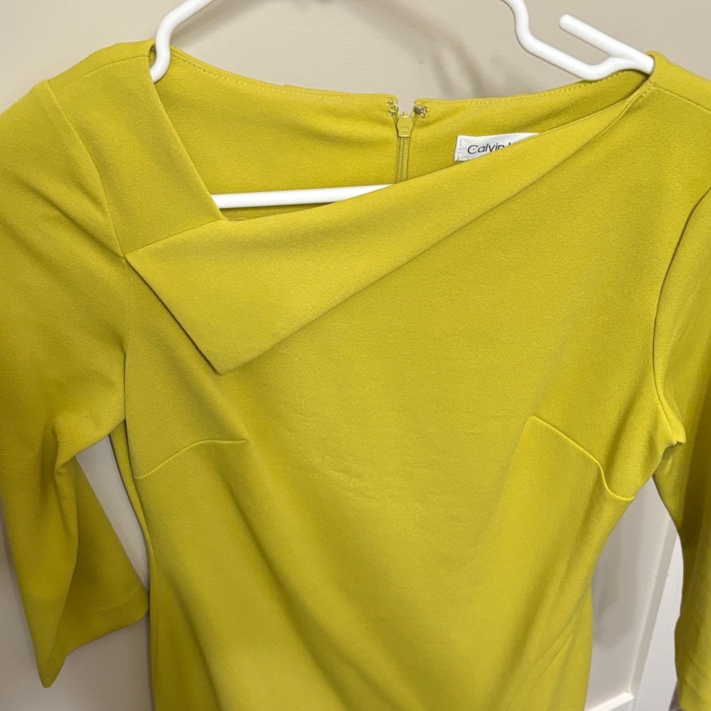 Elegant green Women's Dress - Picture 4 of 4